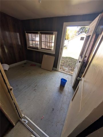 1809 Garfield Avenue, St Joseph, MO 64503