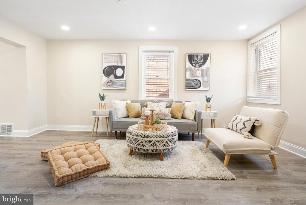 Image 1 of property listing at 3028 TIOGA PKWY, Baltimore, MD 21215