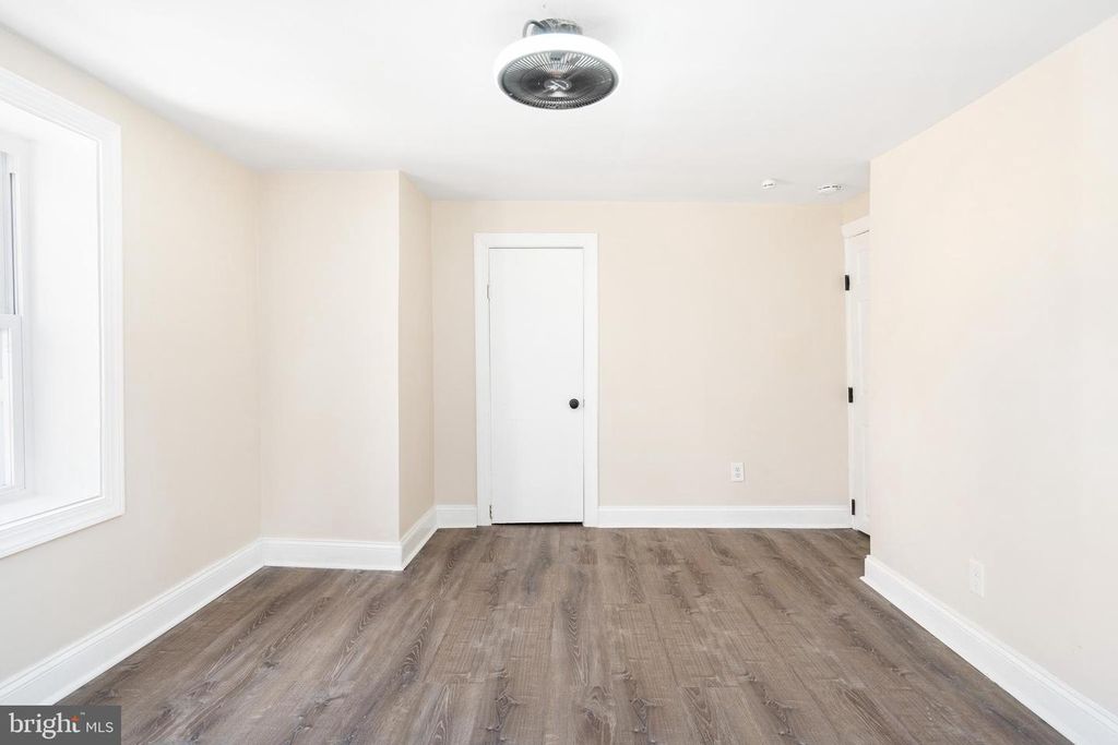 Image 23 of property listing at 3028 TIOGA PKWY, Baltimore, MD 21215