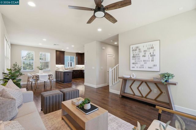865 Tranquility Cir 13, Livermore, CA 94551