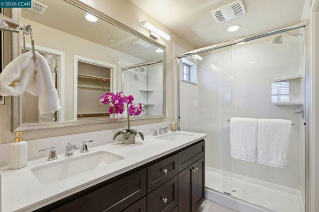 865 Tranquility Cir 13, Livermore, CA 94551
