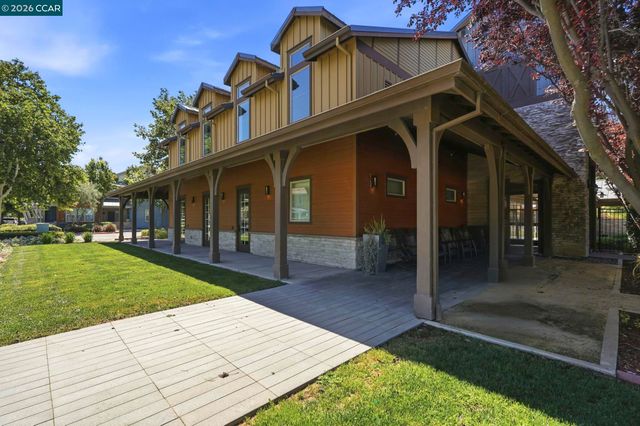 865 Tranquility Cir 13, Livermore, CA 94551