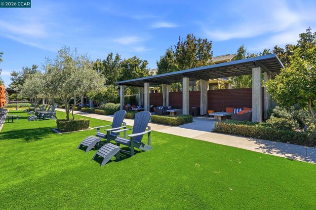 865 Tranquility Cir 13, Livermore, CA 94551