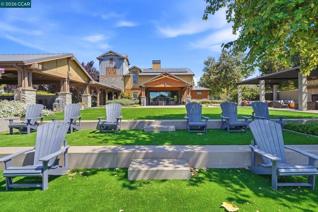 865 Tranquility Cir 13, Livermore, CA 94551