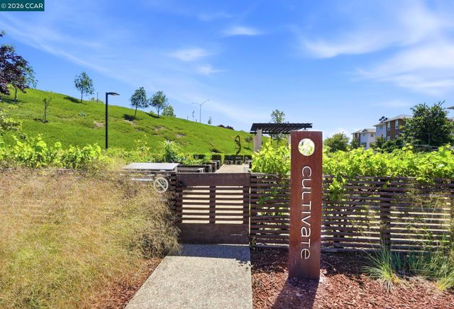 865 Tranquility Cir 13, Livermore, CA 94551
