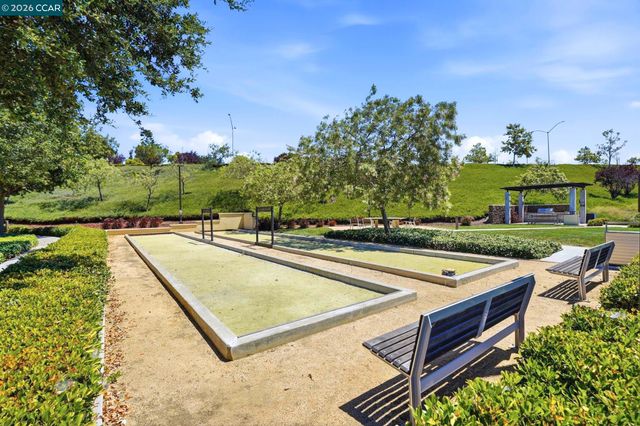 865 Tranquility Cir 13, Livermore, CA 94551