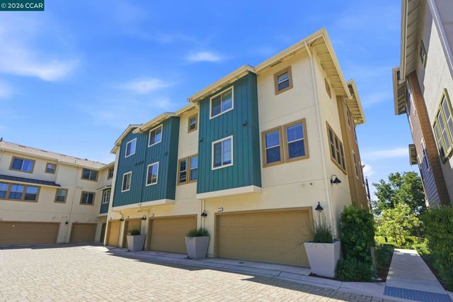 865 Tranquility Cir 13, Livermore, CA 94551