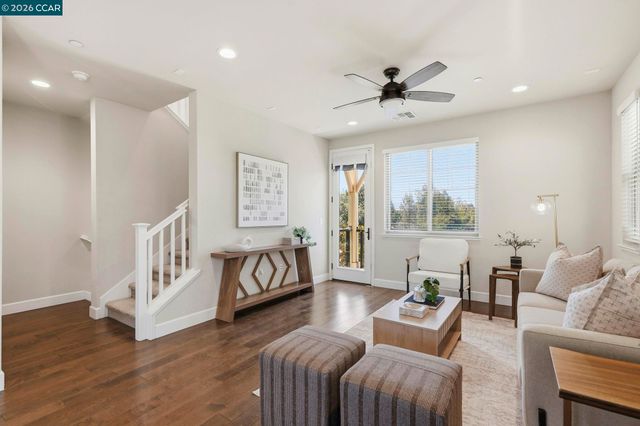865 Tranquility Cir 13, Livermore, CA 94551