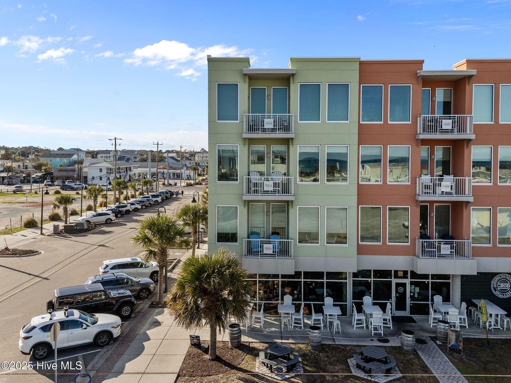 102 Cape Fear Boulevard 304, Carolina Beach, NC 28428