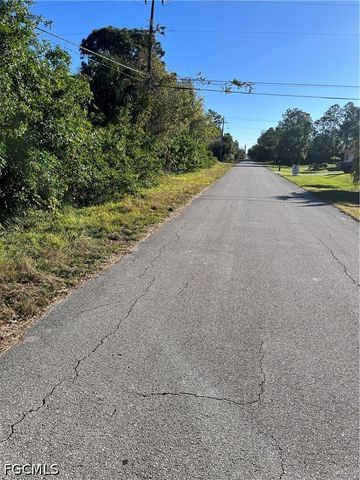 2603 E 7th ST, Lehigh Acres, FL 33936