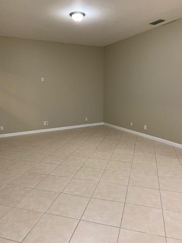 6729 Bulrush Court, Greenacres, FL 33413