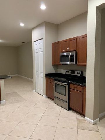 6729 Bulrush Court, Greenacres, FL 33413