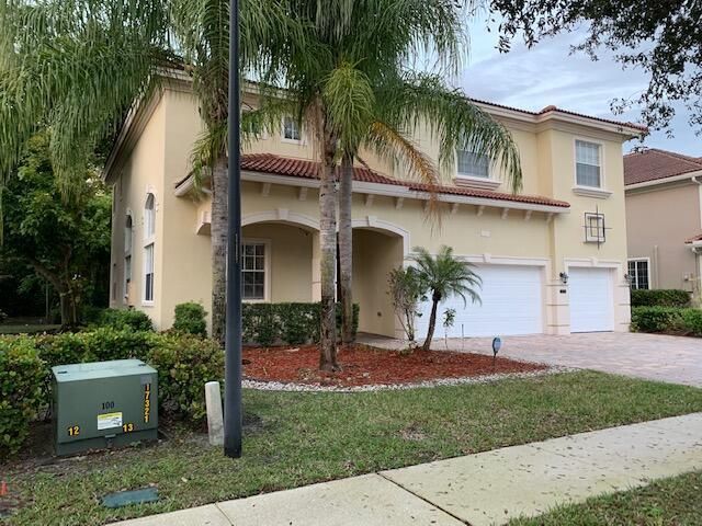 6729 Bulrush Court, Greenacres, FL 33413