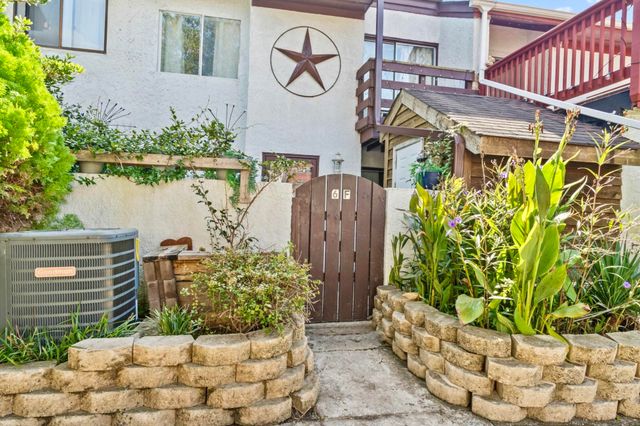 304 21st Ave S Apt 6F, Myrtle Beach, SC 29577