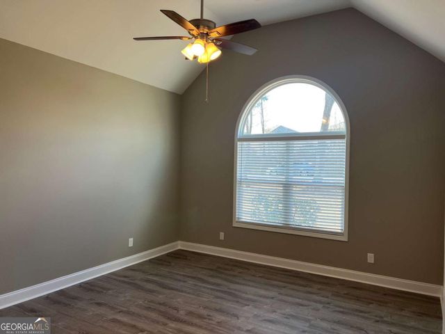 732 E Jefferson Street, Hoschton, GA 30548