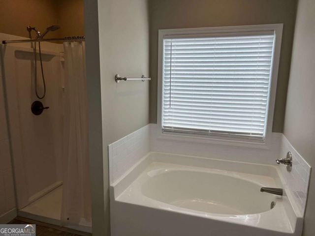 732 E Jefferson Street, Hoschton, GA 30548