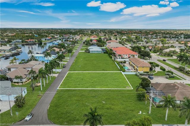 5425 16th PL, Cape Coral, FL 33914