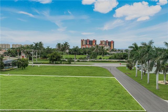 5425 16th PL, Cape Coral, FL 33914