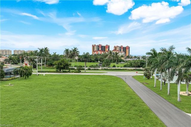 5425 16th PL, Cape Coral, FL 33914