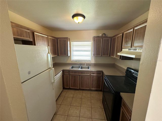 1820 BONNEVILLE 1820, Orlando, FL 32826