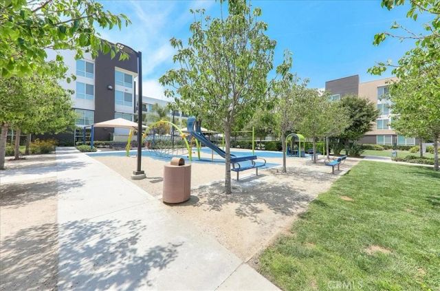 987 E Mason Lane 129, Anaheim, CA 92805