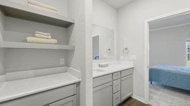 266 ROLLING HLS, New Braunfels, TX 78130
