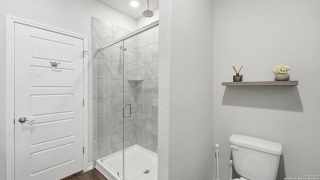 266 ROLLING HLS, New Braunfels, TX 78130