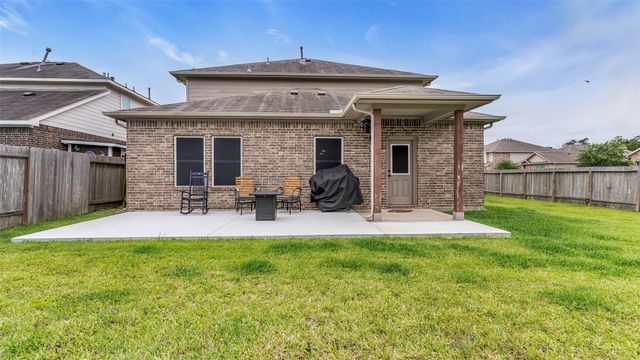 9903 Wood Wind Court, Baytown, TX 77521