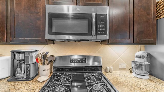9903 Wood Wind Court, Baytown, TX 77521