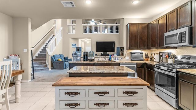 9903 Wood Wind Court, Baytown, TX 77521