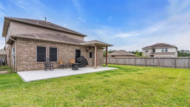 9903 Wood Wind Court, Baytown, TX 77521
