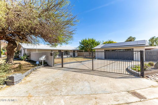 2419 W SHAW BUTTE Drive, Phoenix, AZ 85029