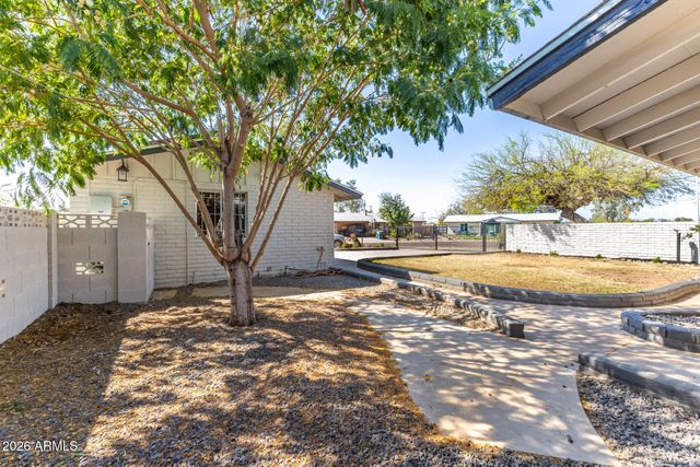 2419 W SHAW BUTTE Drive, Phoenix, AZ 85029