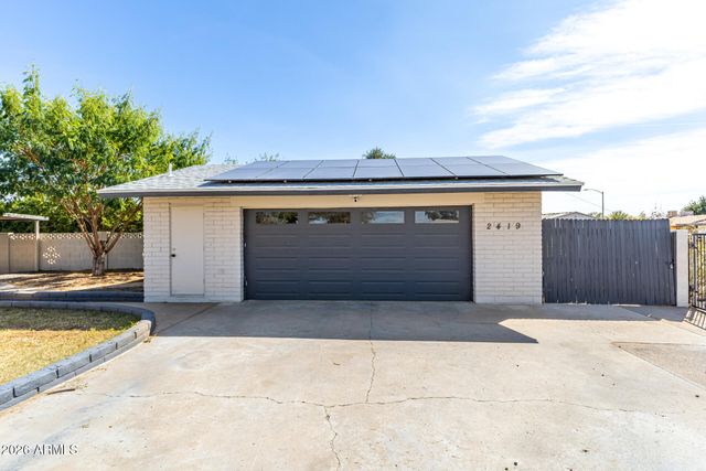 2419 W SHAW BUTTE Drive, Phoenix, AZ 85029