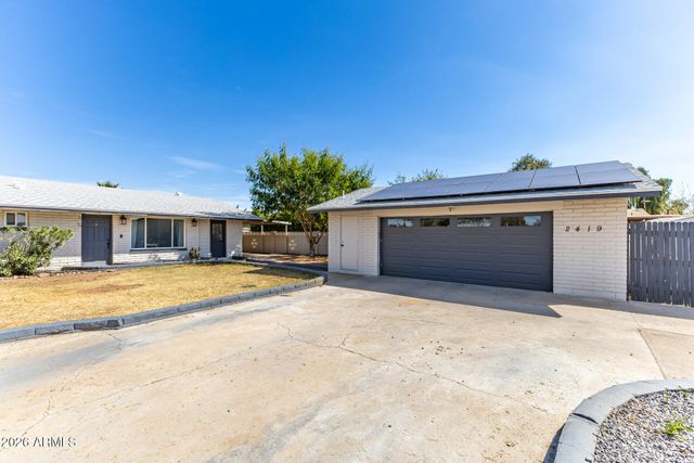 2419 W SHAW BUTTE Drive, Phoenix, AZ 85029