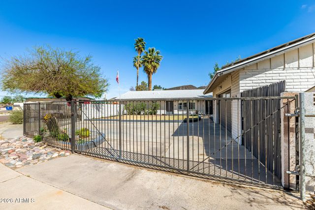 2419 W SHAW BUTTE Drive, Phoenix, AZ 85029