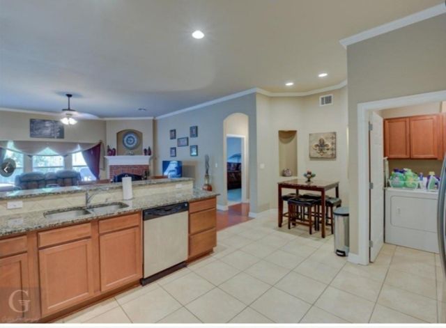 238 Avondale Lane, Bossier City, LA 71112