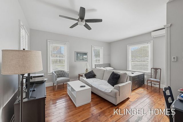 308 Franklin Street, Grand Haven City, MI 49417