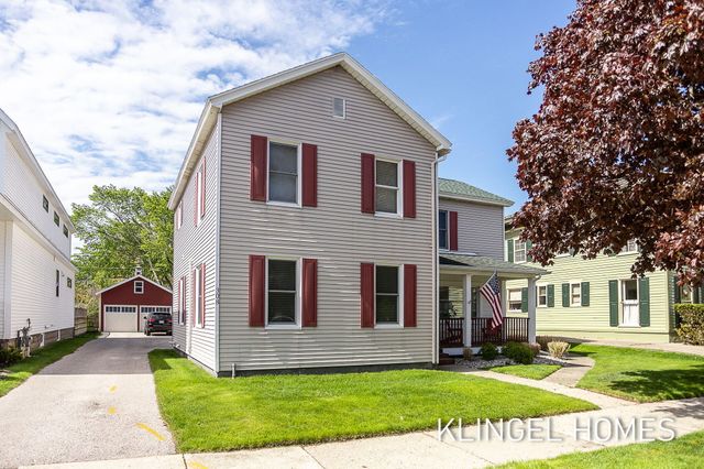 308 Franklin Street, Grand Haven City, MI 49417