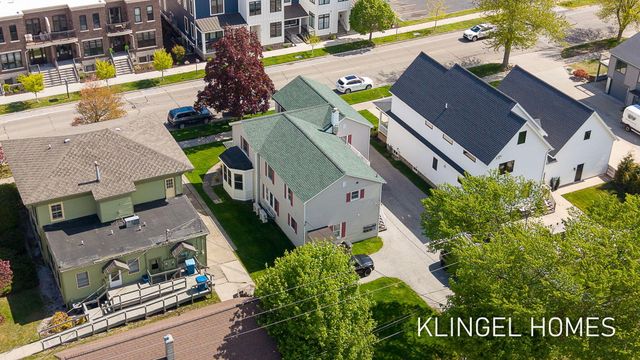 308 Franklin Street, Grand Haven City, MI 49417