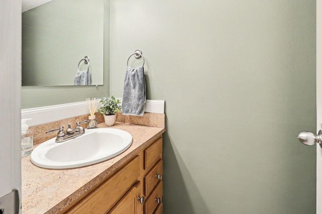 732 Pinckney Court, Comstock Park, MI 49321