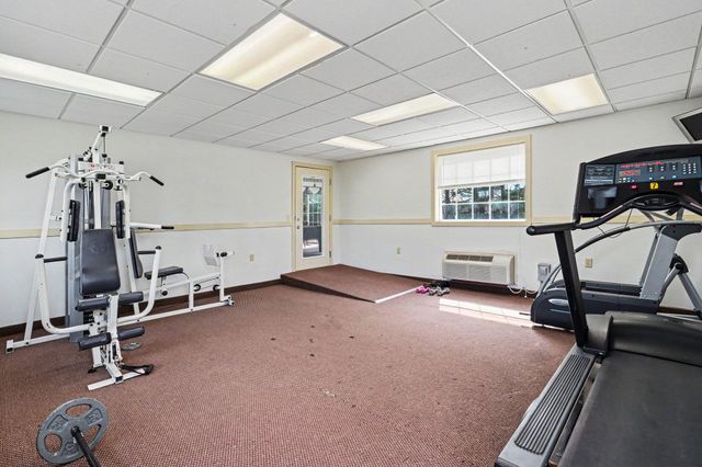 732 Pinckney Court, Comstock Park, MI 49321