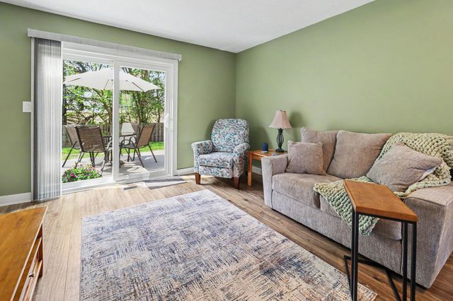 732 Pinckney Court, Comstock Park, MI 49321