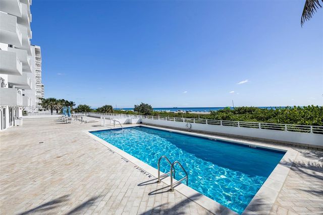 345 Ocean Dr 718, Miami Beach, FL 33139