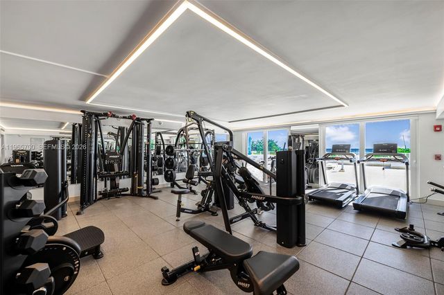 345 Ocean Dr 718, Miami Beach, FL 33139