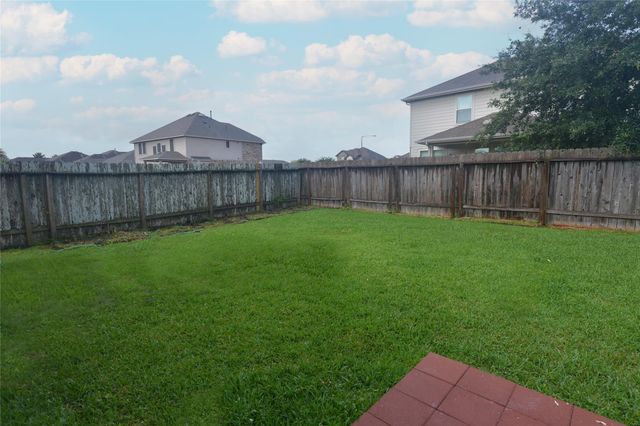 6718 Poplar Bend Lane, Dickinson, TX 77539