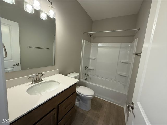 7410 Broadview Lane, Mccordsville, IN 46055