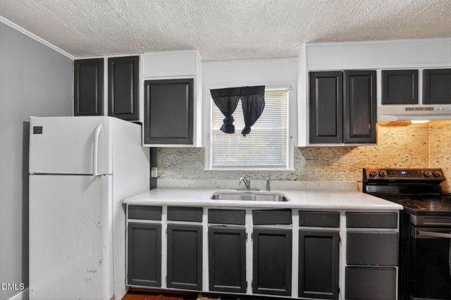 2912 Constance Avenue, Durham, NC 27704