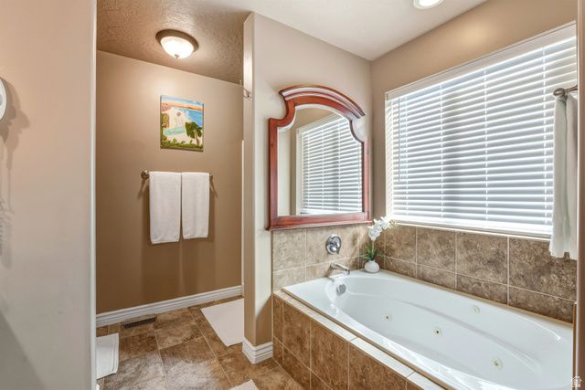 310 S HERITAGE DR, Vernal, UT 84078