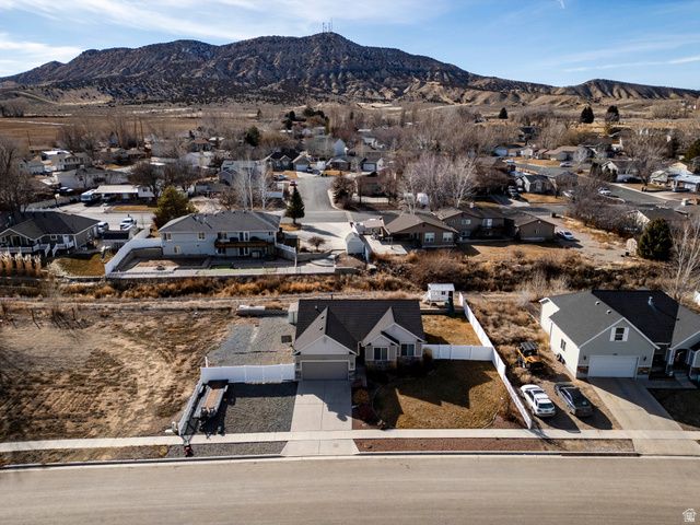 310 S HERITAGE DR, Vernal, UT 84078